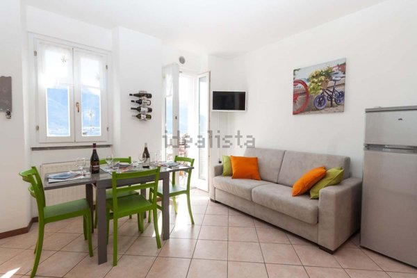 appartamento in affitto a Musso in zona Campagnano