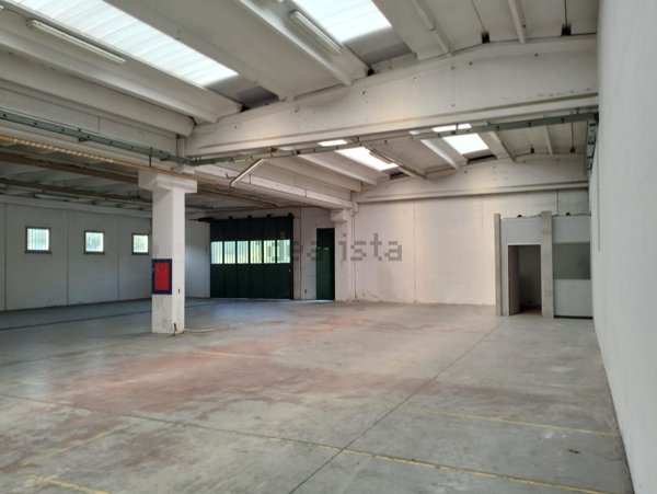 ufficio in affitto ad Olgiate Comasco