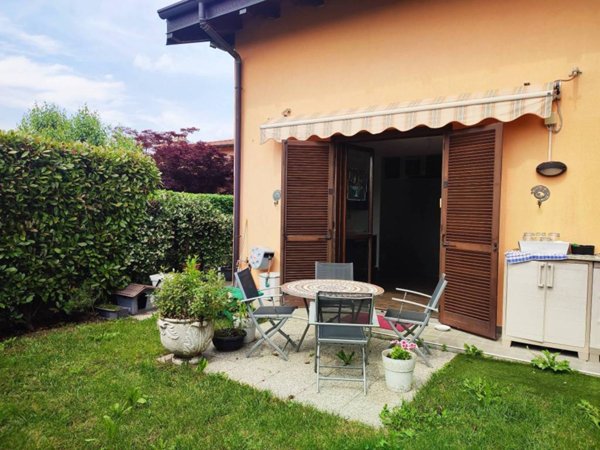 casa indipendente in affitto ad Olgiate Comasco
