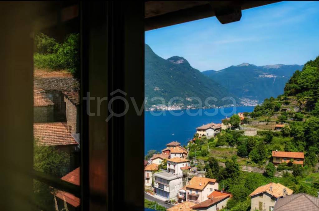 appartamento in affitto a Pognana Lario