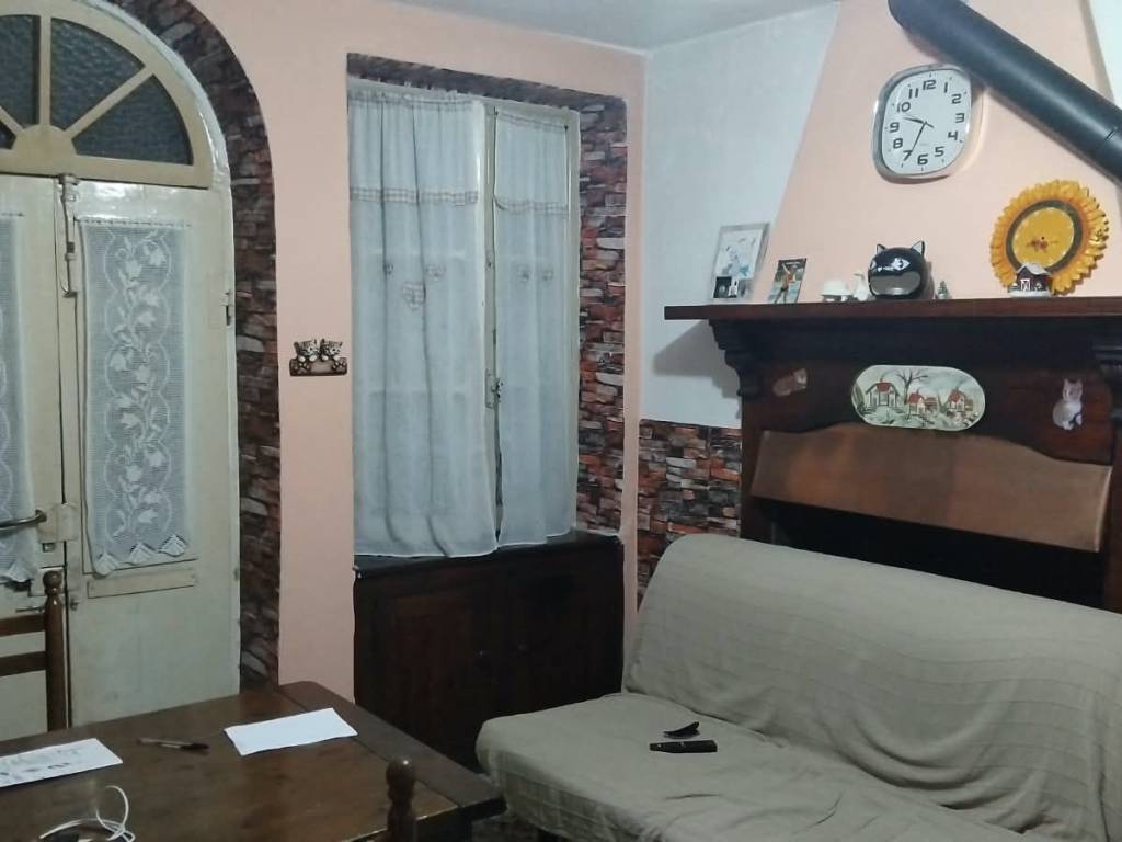 casa indipendente in affitto a Ponna