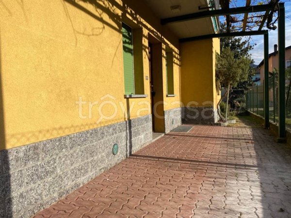 appartamento in affitto a Porlezza
