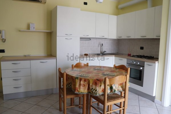 appartamento in affitto a Rovellasca