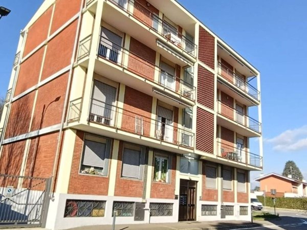 appartamento in affitto a Rovellasca