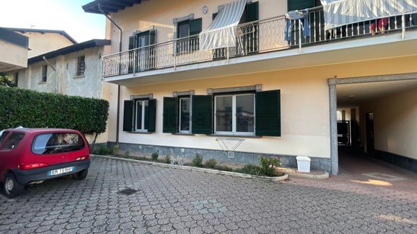 appartamento in affitto a Rovello Porro