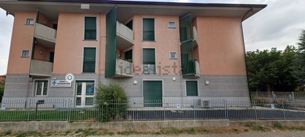 appartamento in affitto a Rovello Porro