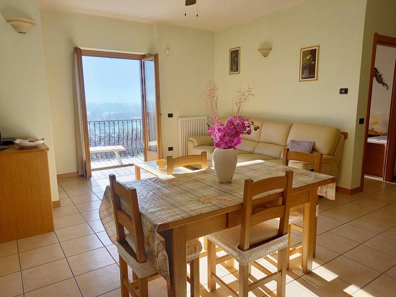 appartamento in affitto a Sorico