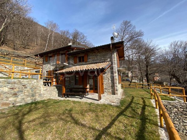 casa indipendente in affitto a Sorico