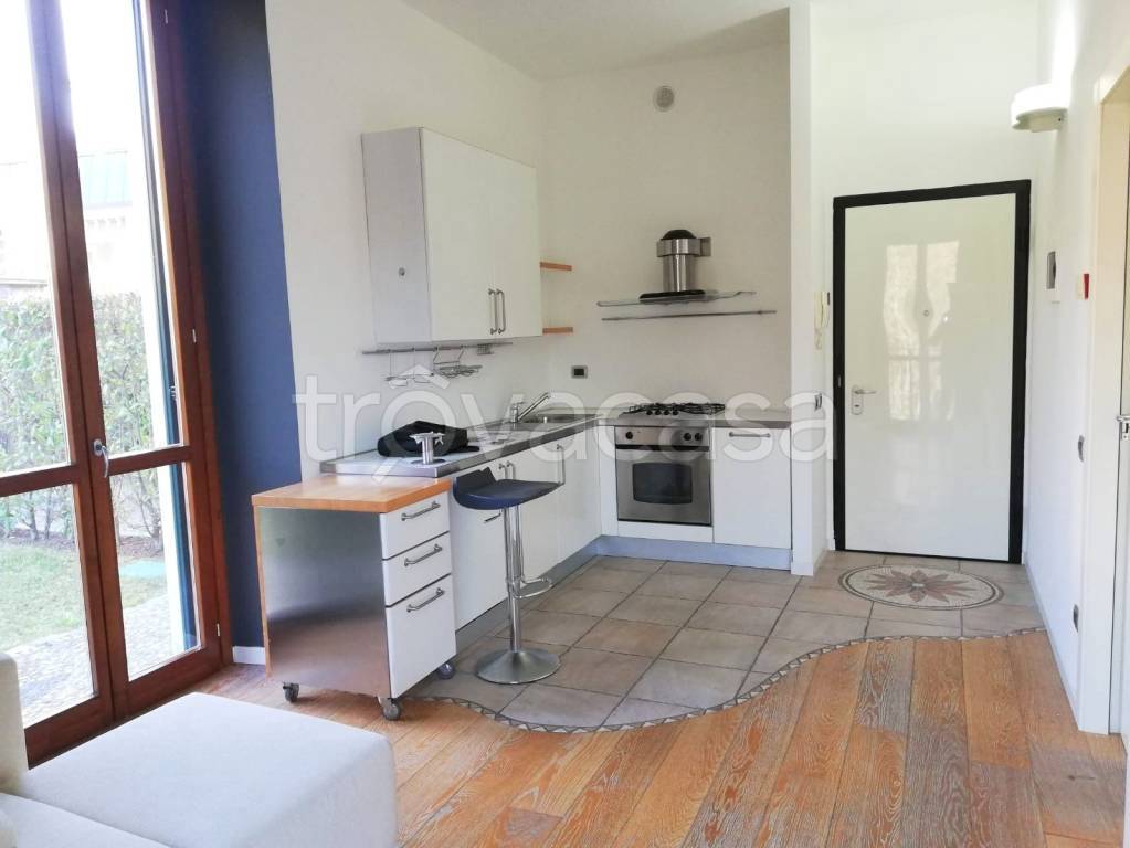 appartamento in affitto a Tavernerio