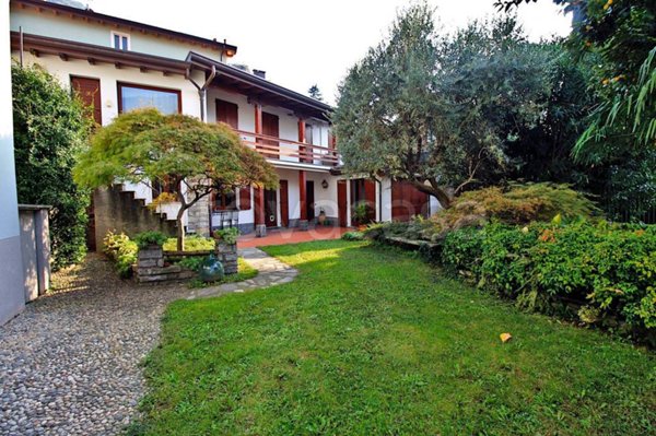 casa indipendente in affitto a Torno