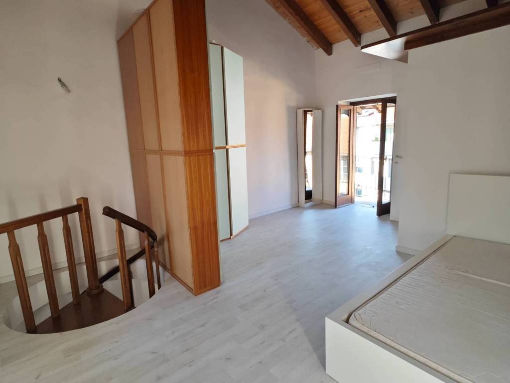 appartamento in affitto a Turate