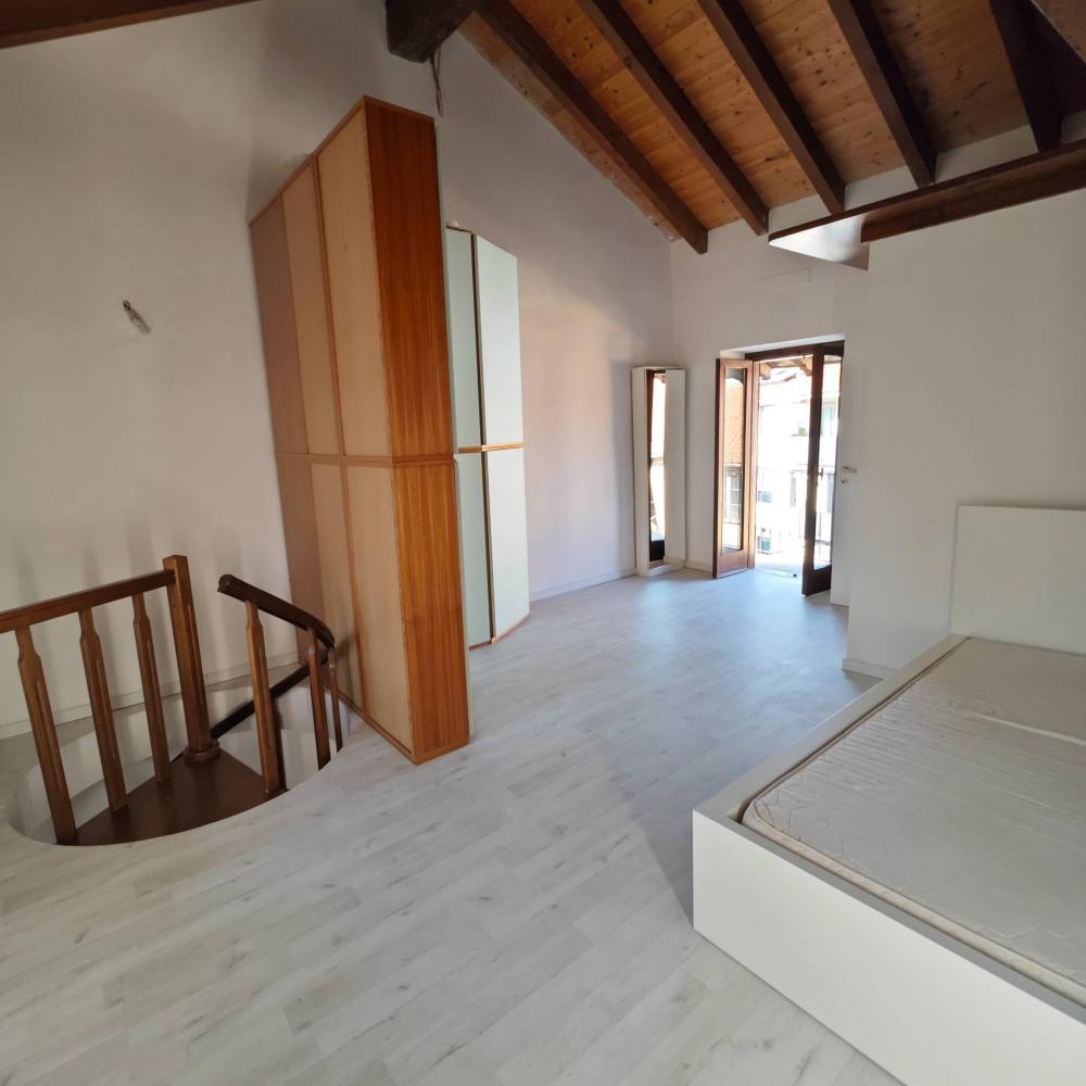 appartamento in affitto a Turate