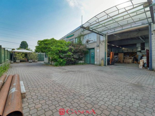 locale commerciale in affitto a Turate in zona Fagnana