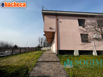 ufficio in affitto a Vertemate con Minoprio
