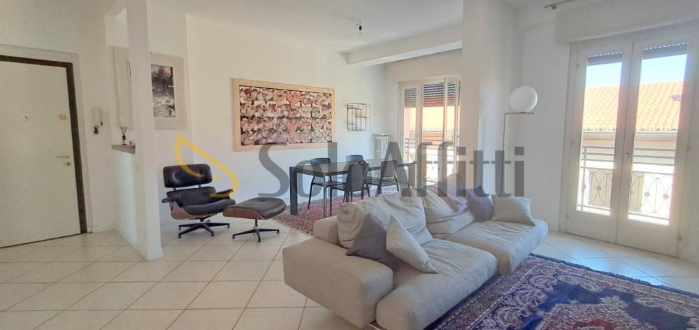 appartamento in affitto a Villa Guardia in zona Maccio