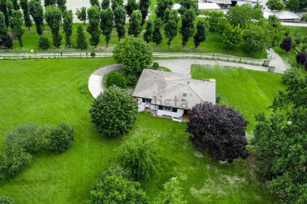 casa indipendente in affitto a Villa Guardia