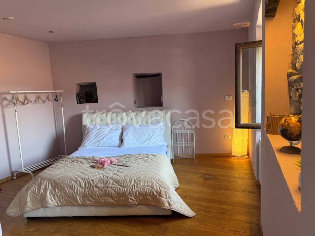 appartamento in affitto a Bellagio in zona Civenna