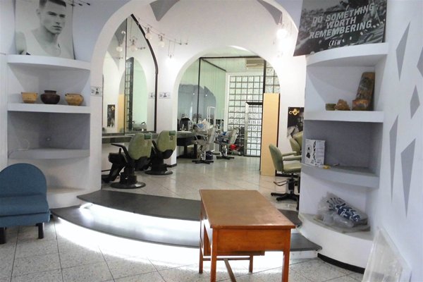 negozio in affitto a Bellagio in zona San Giovanni