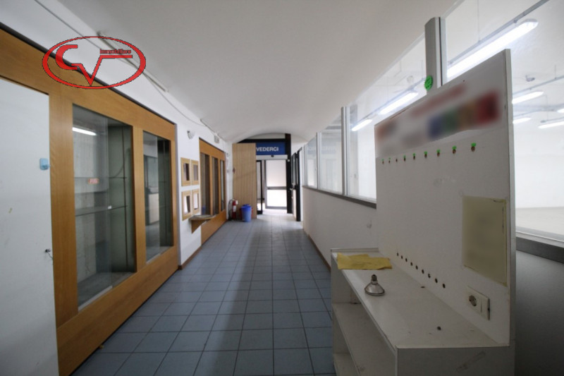 negozio in affitto a Bellagio in zona San Giovanni