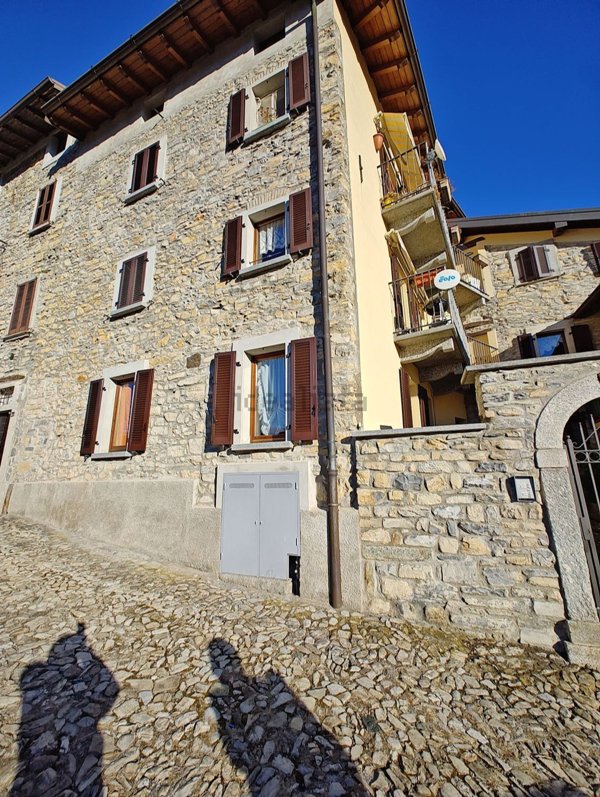monolocale in affitto a Centro Valle Intelvi