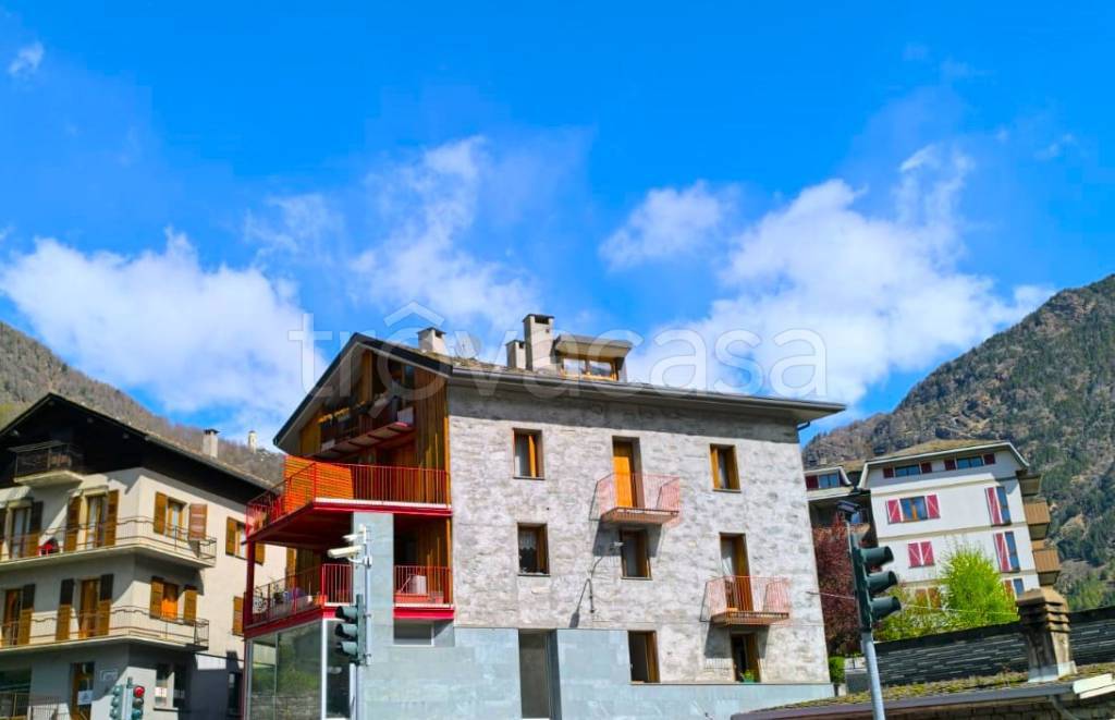 appartamento in affitto a Chiesa in Valmalenco