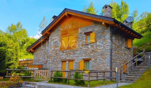 appartamento in affitto a Chiesa in Valmalenco in zona San Giuseppe