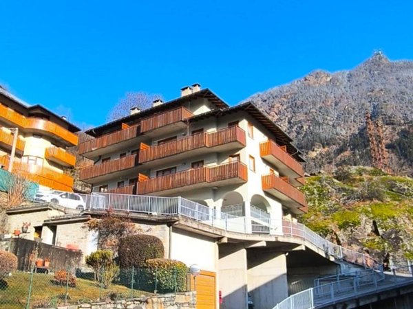 appartamento in affitto a Chiesa in Valmalenco