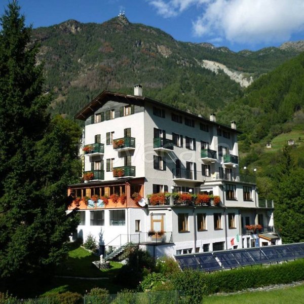 appartamento in affitto a Chiesa in Valmalenco