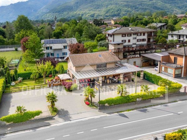 negozio in affitto a Dubino in zona Nuova Olonio