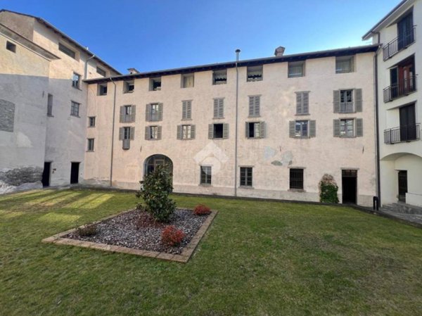 ufficio in affitto a Morbegno