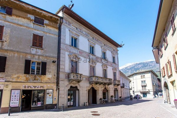 ufficio in affitto a Morbegno