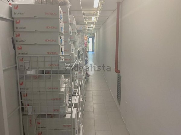 locale commerciale in affitto a Morbegno