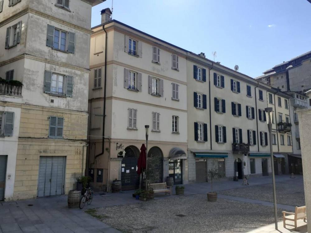 ufficio in affitto a Sondrio in zona Centro Città