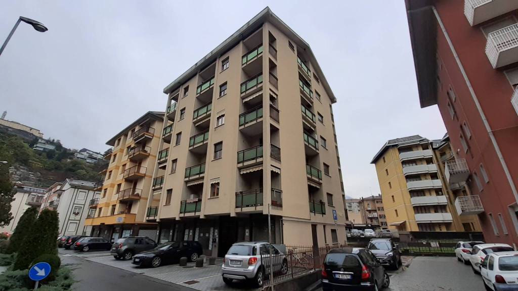 appartamento in affitto a Sondrio
