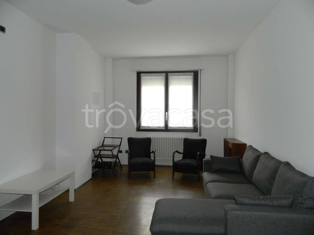appartamento in affitto a Sondrio