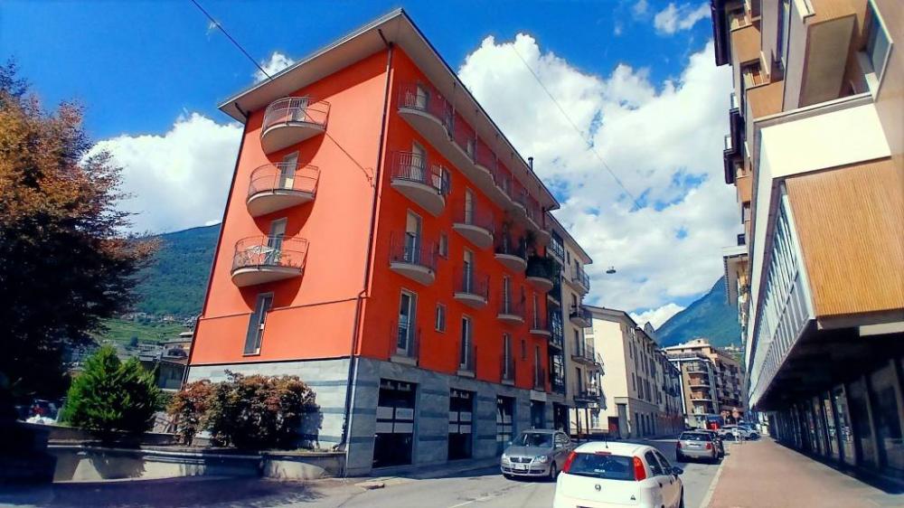 appartamento in affitto a Sondrio in zona Centro Città