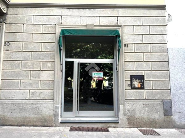 negozio in affitto a Sondrio in zona Centro Città