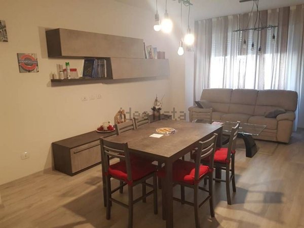 appartamento in affitto a Sondrio in zona Centro Città