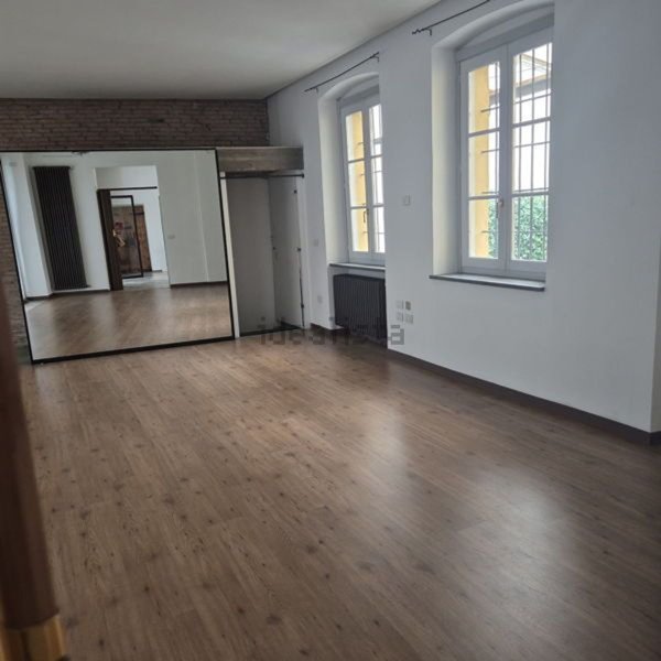 ufficio in affitto a Sondrio in zona Centro Città