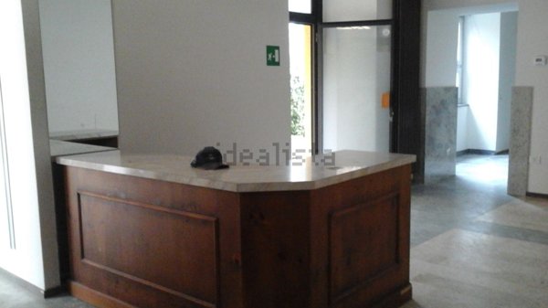 locale commerciale in affitto a Sondrio