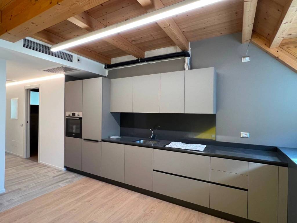 appartamento in affitto a Sondrio in zona Trippi