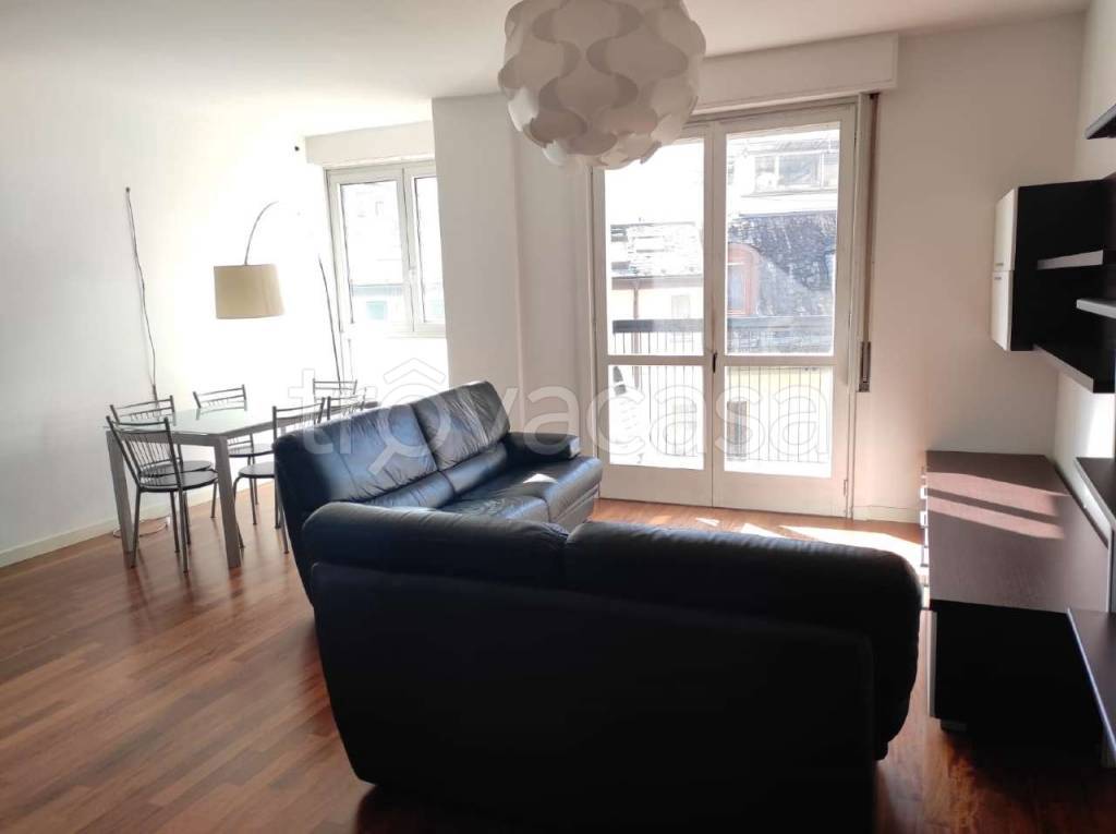 appartamento in affitto a Sondrio