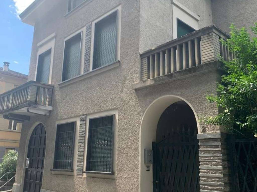 appartamento in affitto a Sondrio in zona Centro Città