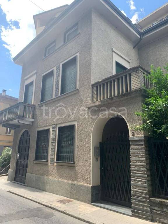 appartamento in affitto a Sondrio in zona Centro Città