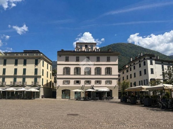 ufficio in affitto a Sondrio in zona Centro Città