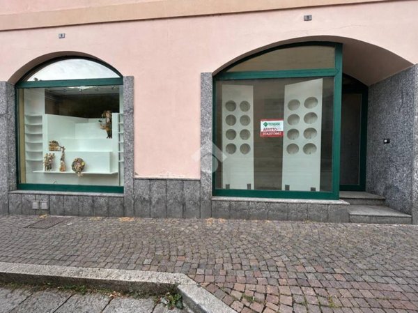 negozio in affitto a Sondrio