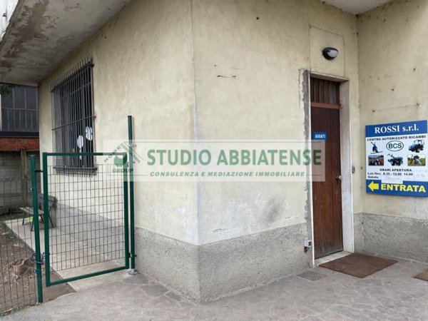 locale commerciale in affitto ad Abbiategrasso