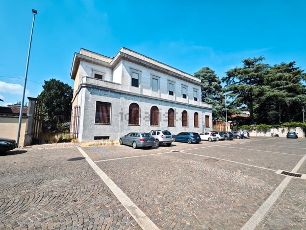 ufficio in affitto ad Abbiategrasso