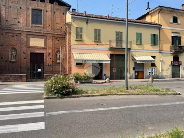 negozio in affitto ad Abbiategrasso