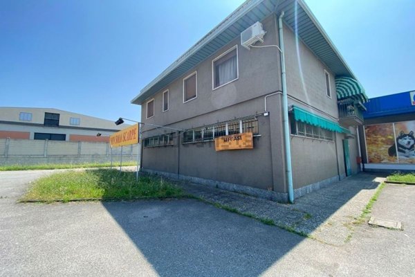 locale commerciale in affitto ad Abbiategrasso